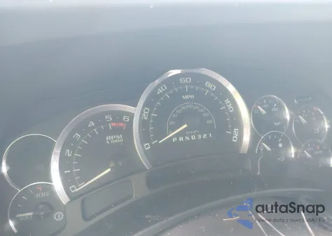 2006 Cadillac Escalade Standard from USA, damaged, VIN 1GYEC63N76R109948